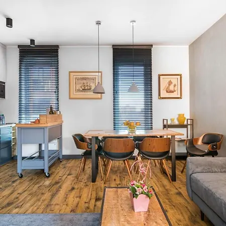 4 Elements - Billberry Apartment Danzig